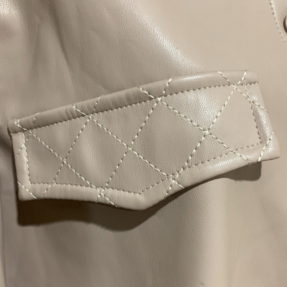 Buttery soft Vegan leather top - Picture 3 of 10